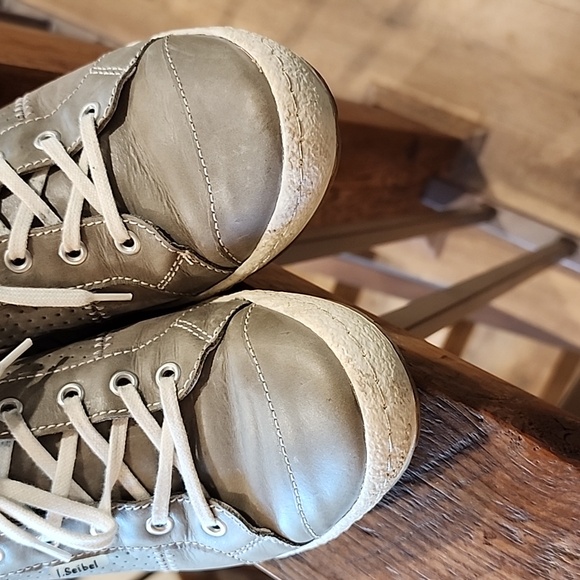 JOSEF SEIBEL CASPIAN LEATHER SNEAKER sz 8 - Picture 2 of 5